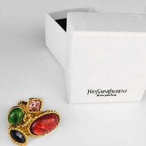 YSL Stunning and Unique Ring!! Size 8